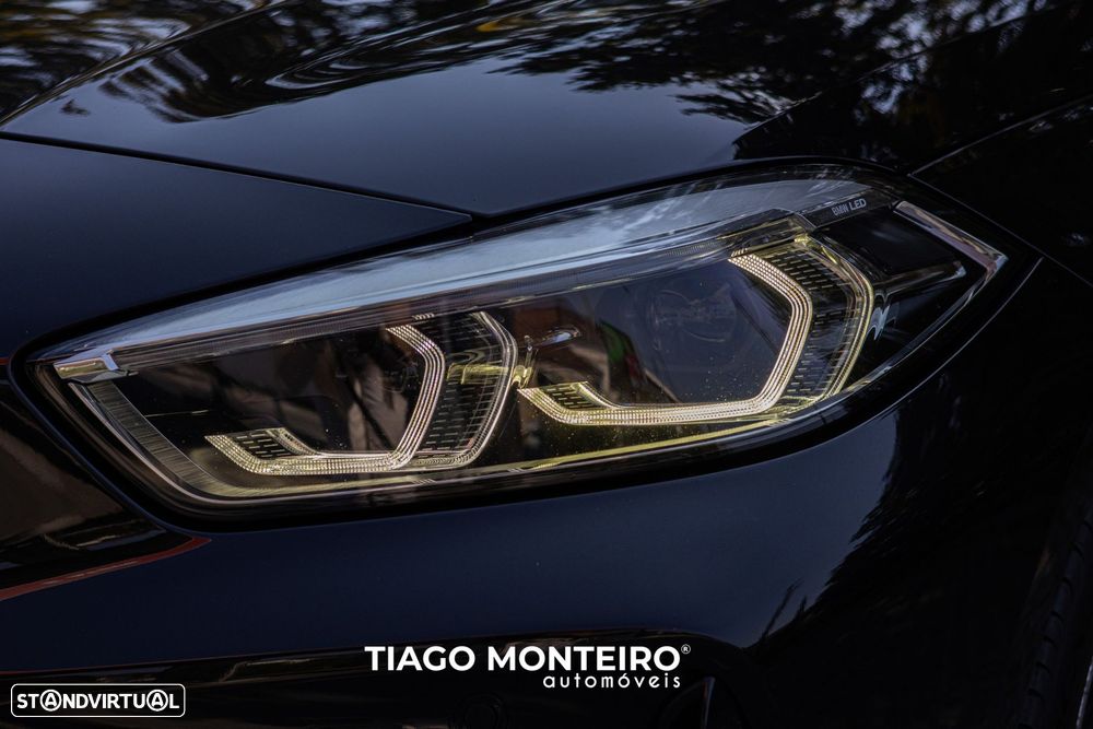 BMW 116 d Pack Desportivo M - 21