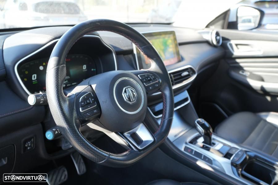 MG EHS 1.5 T-GDI Plug-in Hybrid Luxury - 9