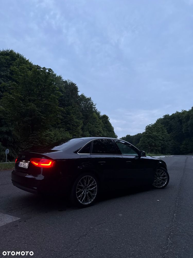 Audi A4 Limousine - 20