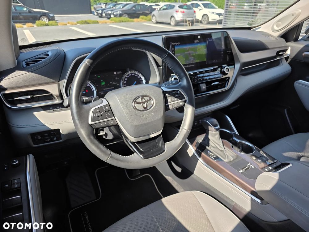 Toyota Highlander 2.5 Hybrid Executive Style - 28