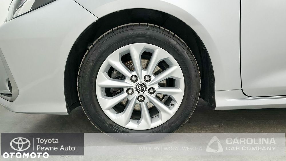 Toyota Corolla - 22