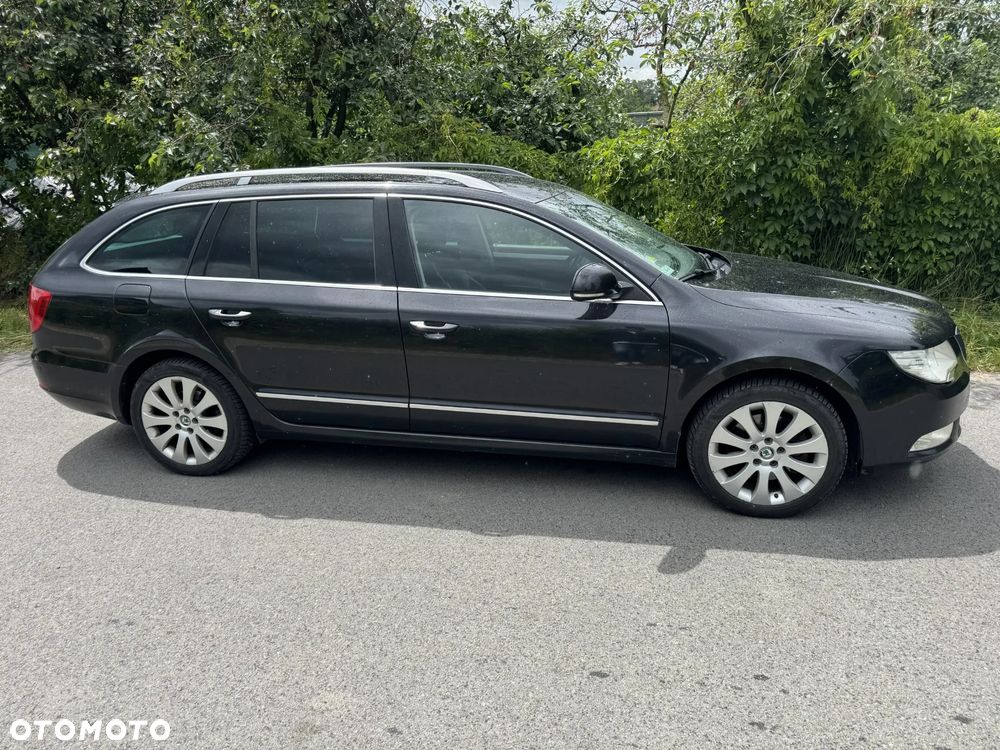 Skoda Superb 2.0 TDI DSG Elegance - 3