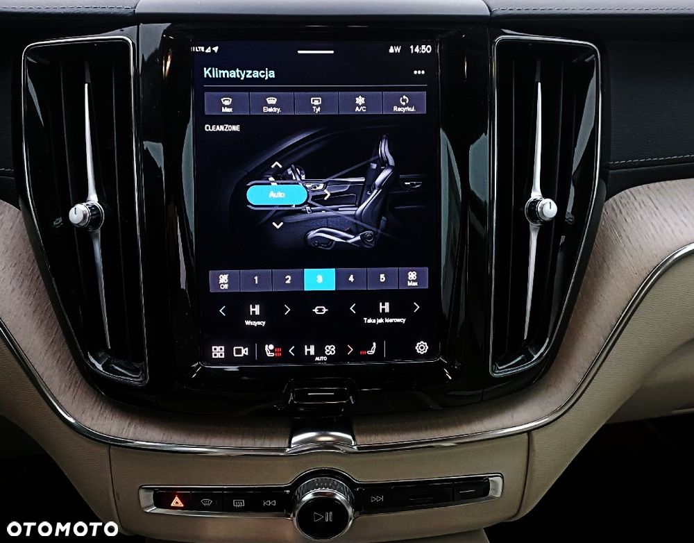 Volvo XC 60 B4 B Plus Bright - 9