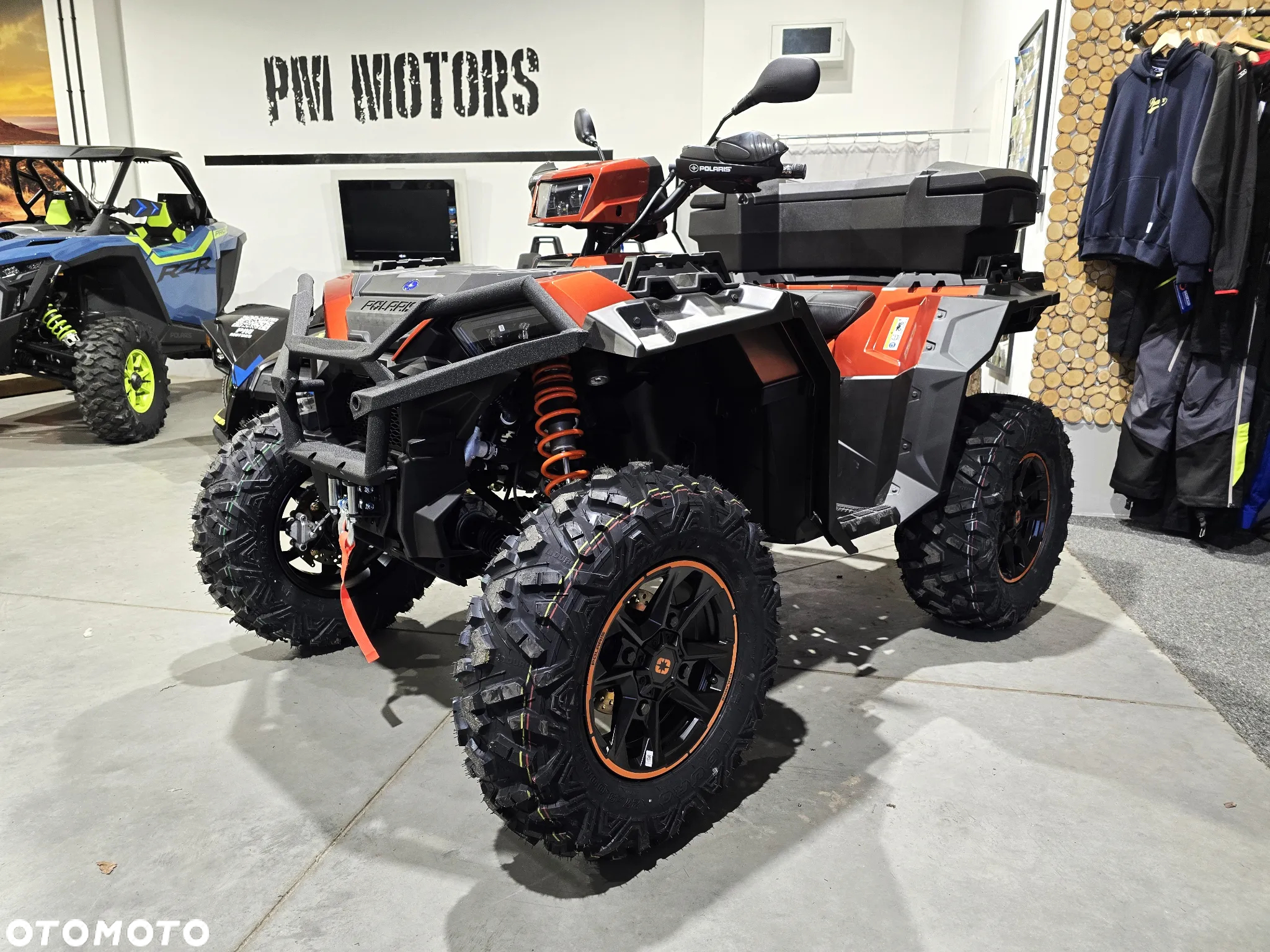 Polaris Sportsman - 4