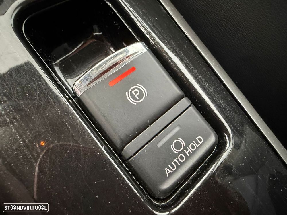 Mitsubishi Outlander 2.0 Instyle Navi - 13