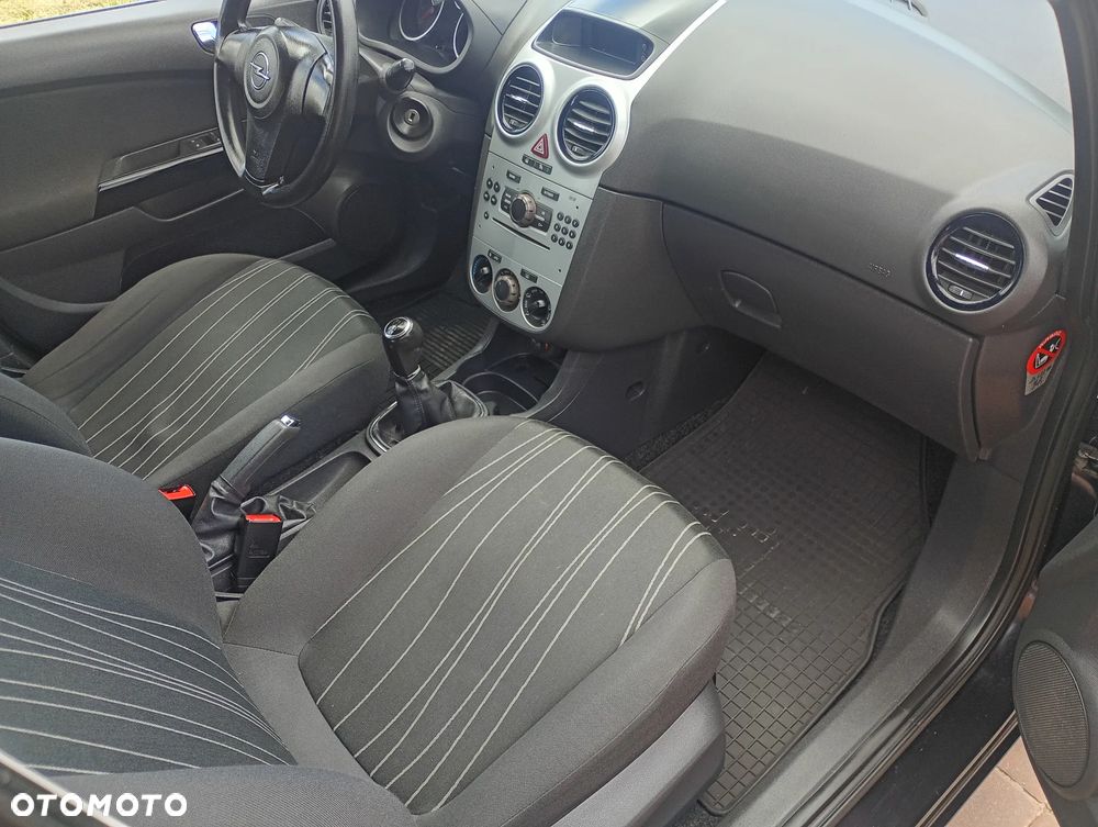 Opel Corsa 1.2 16V - 5