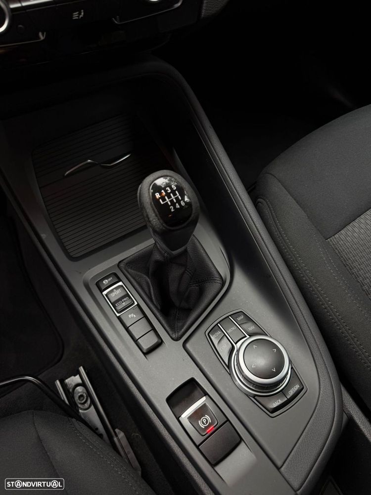 BMW X1 16 d sDrive Advantage - 15