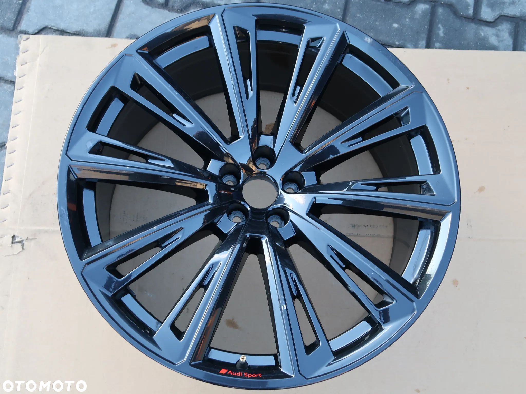66 Felga Aluminiowa Audi 4M8601025AT - 1