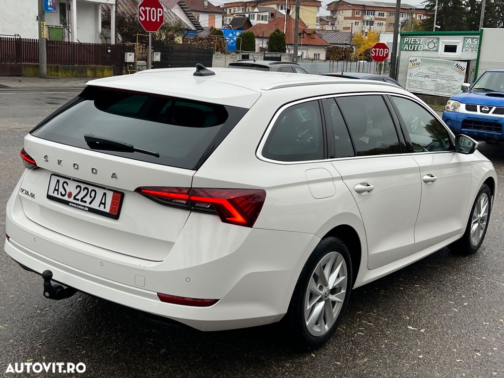 Skoda Octavia Combi 2.0 TDI DSG Style - 4