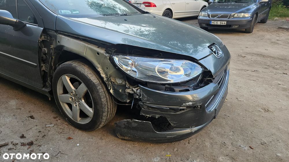 Peugeot 407 - 6