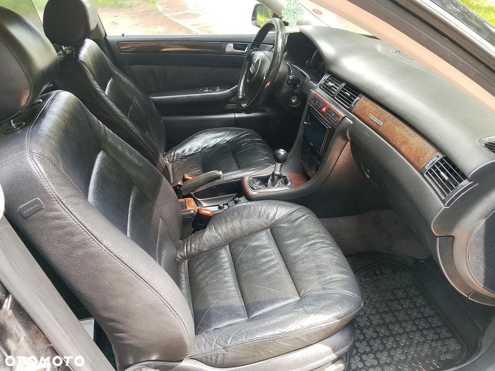 Audi A6 Avant - 14