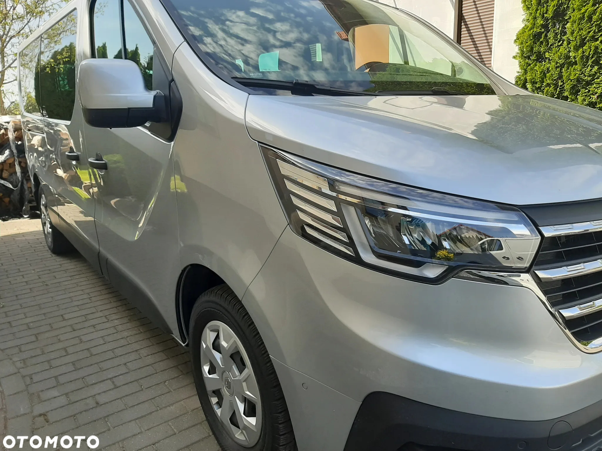 Renault Trafic SpaceClass 2.0 dCi - 16