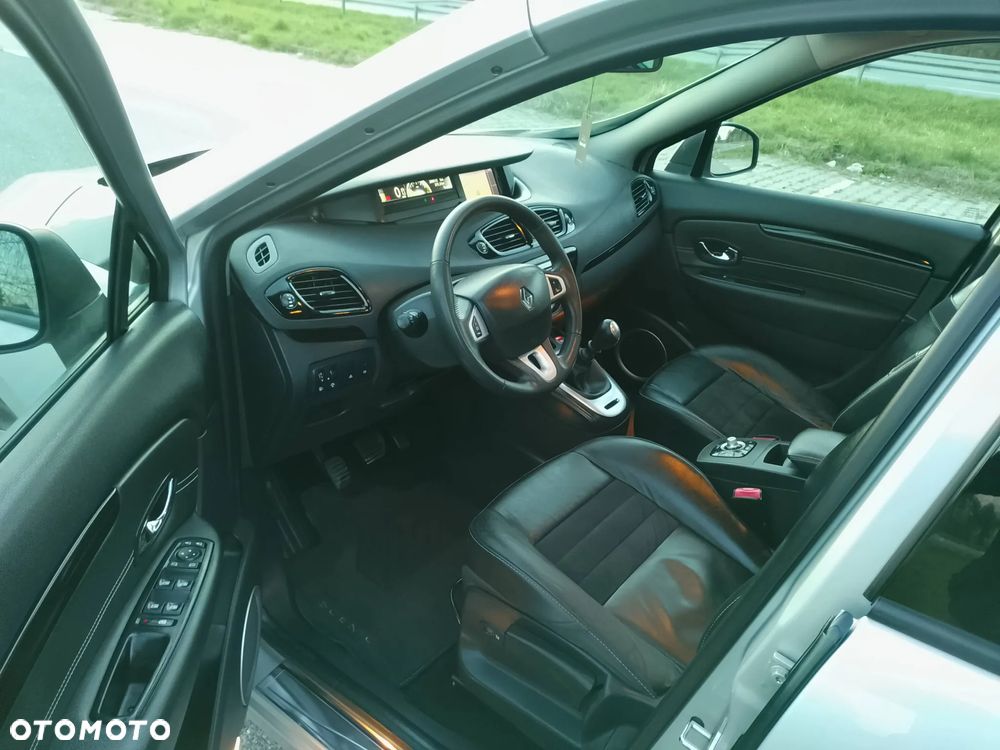 Renault Grand Scenic Energy dCi 110 S&S Bose Edition - 19