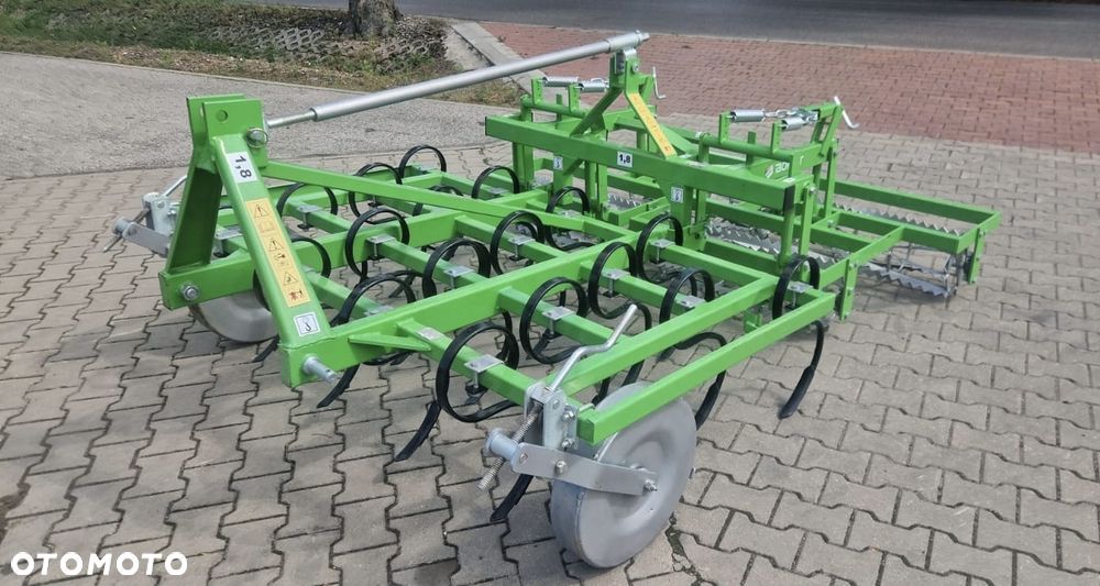 Bomet U724/1 - 3