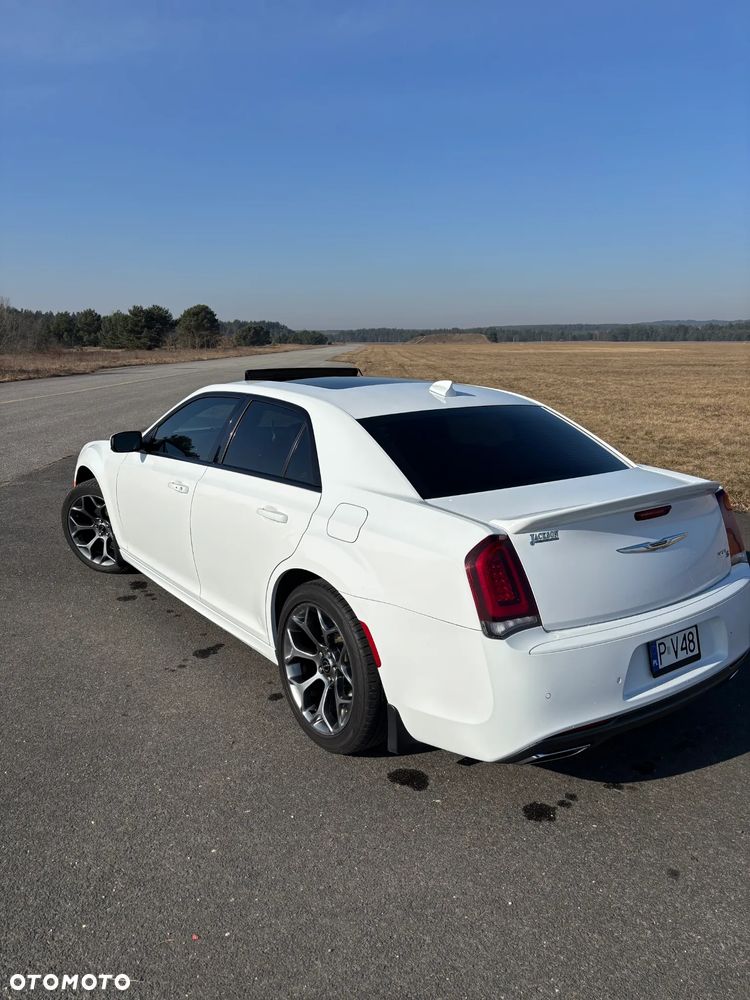 Chrysler 300s - 5