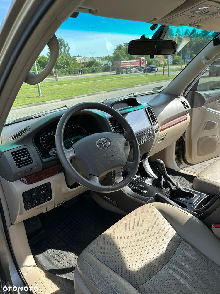 Toyota Land Cruiser 3.0 D Luna Comfort - 6