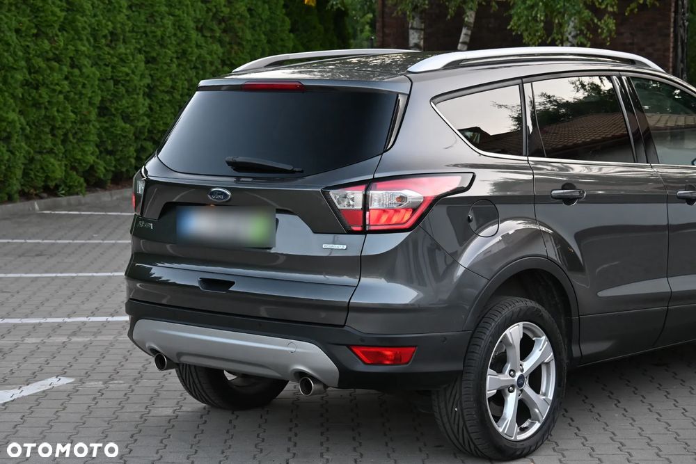 Ford Kuga 1.5 EcoBoost 4WD Titanium - 18