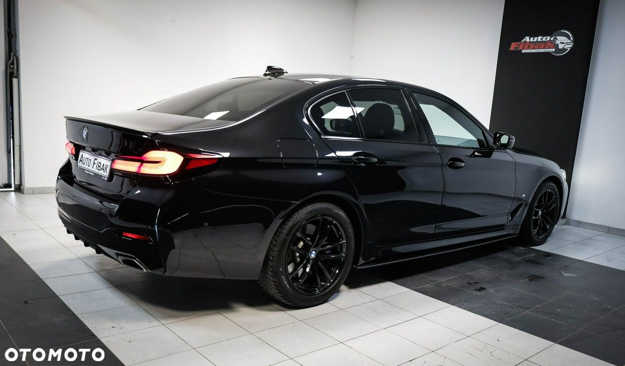 BMW Seria 5 - 12