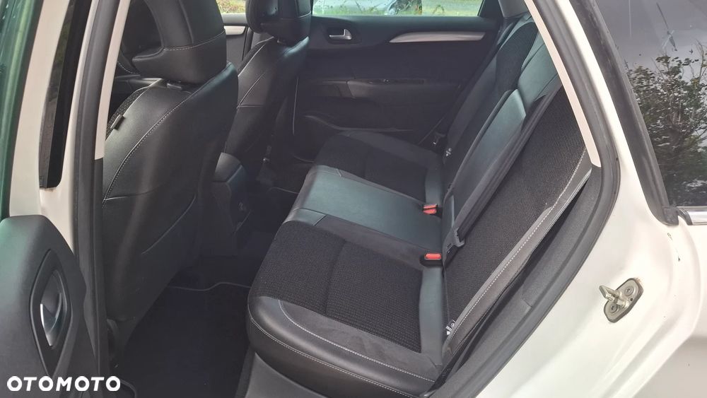 Citroën C4 1.6 VTi Exclusive - 11
