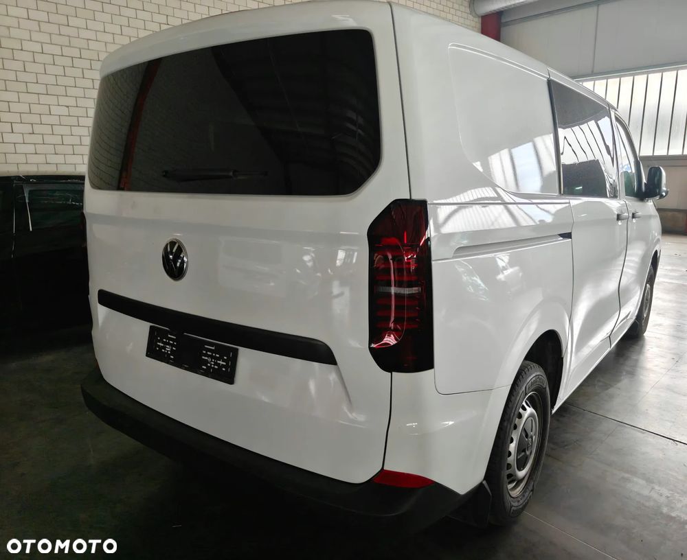 Volkswagen Transporter - 3