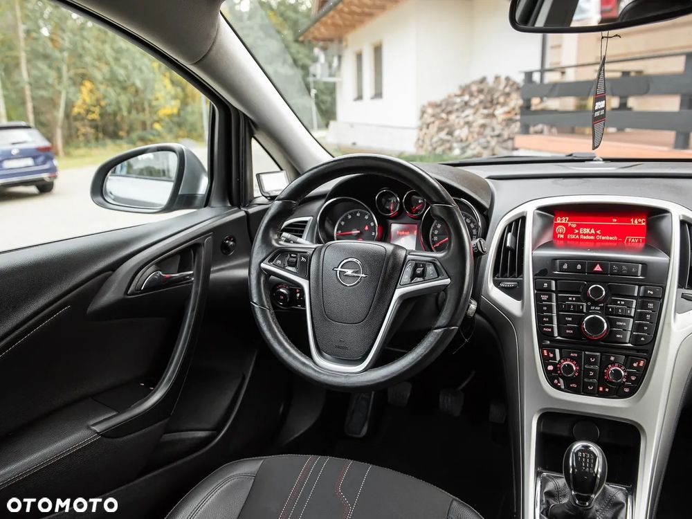 Opel Astra - 18