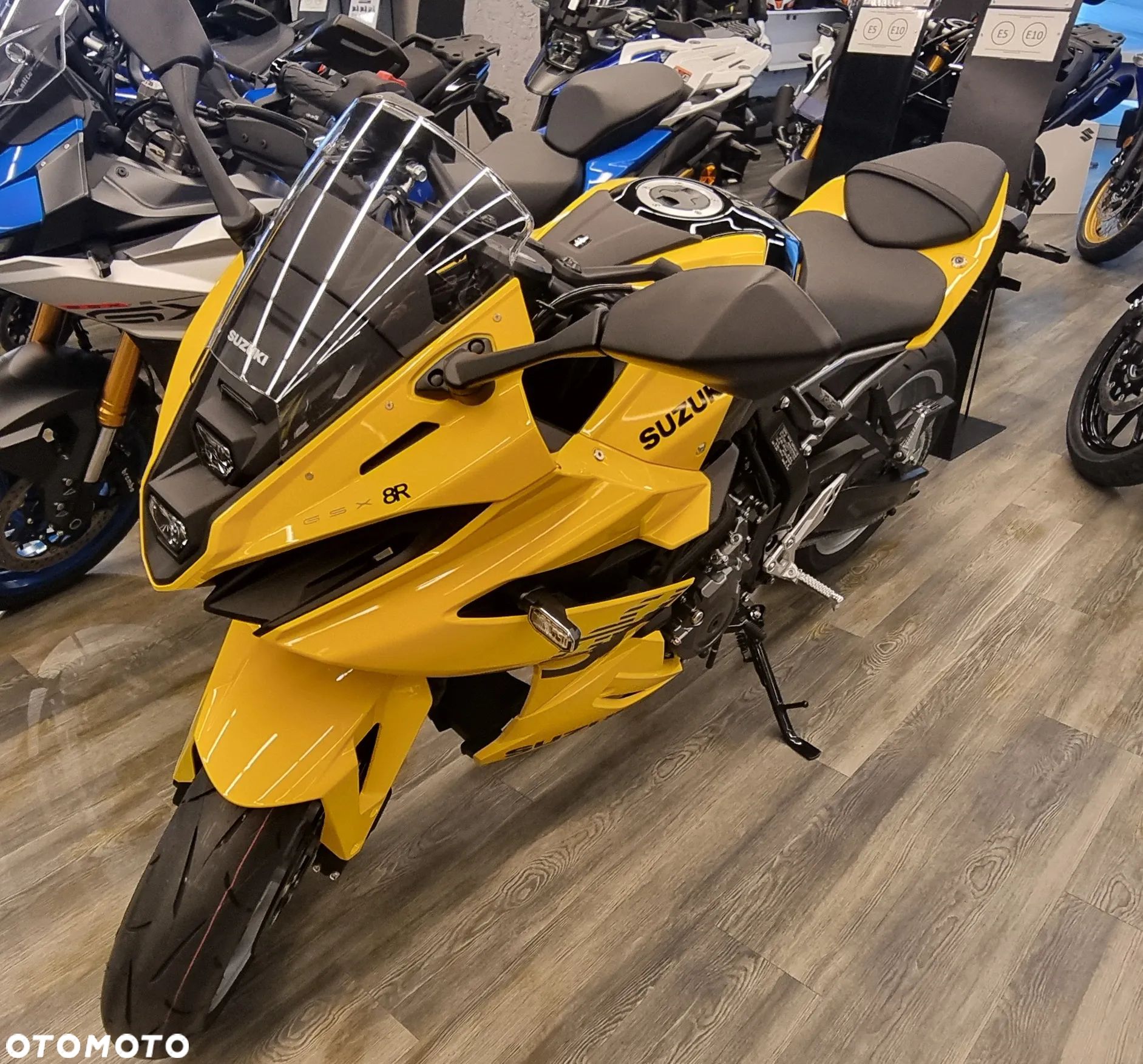 Suzuki GSX - 1