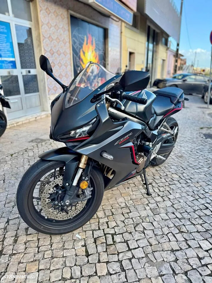 Honda CBR 650R 35KW Deslimitada - 6