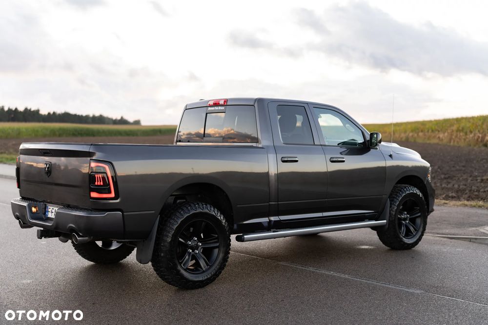 Dodge RAM 5.7 4x4 - 13