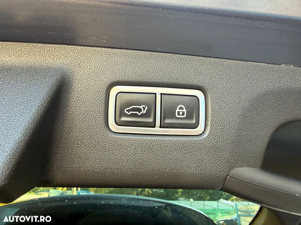 Kia Sorento - 31