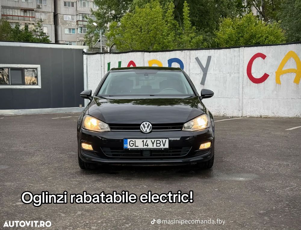Volkswagen Golf 1.6 TDI DPF Exclusive - 3