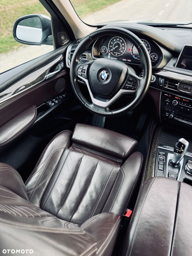 BMW X5 3.5i xDrive - 24