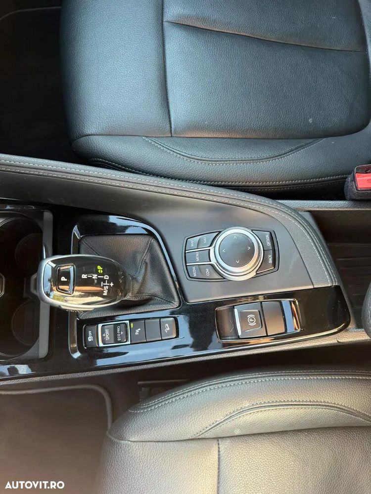 BMW X1 xDrive20i AT - 21