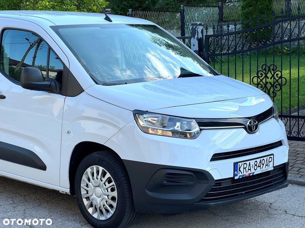 Toyota Proace City LONG - 23