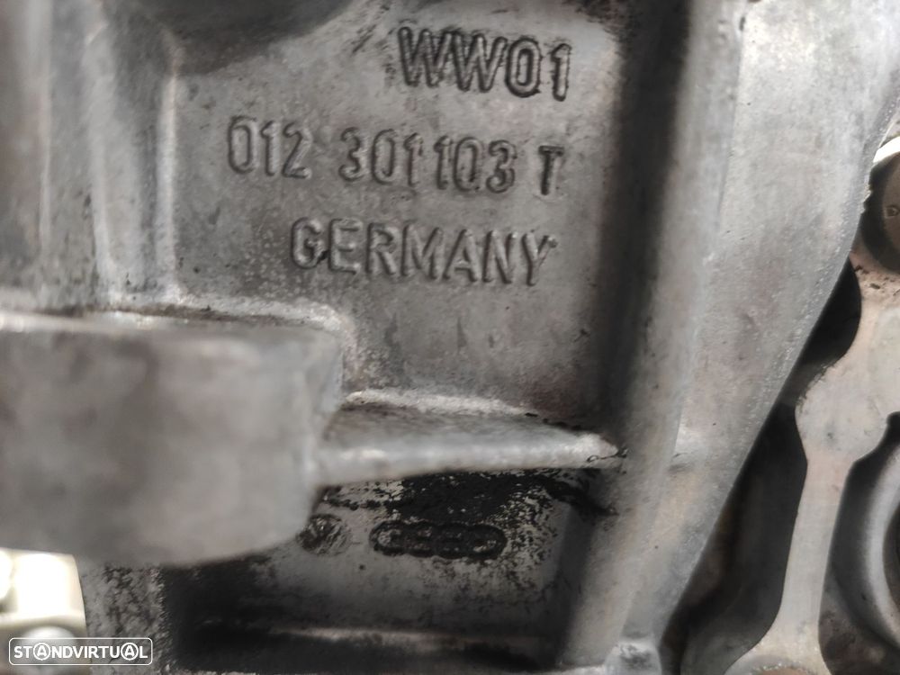 Caixa de velocidades manual VOLKSWAGEN Passat (3B3) - 4