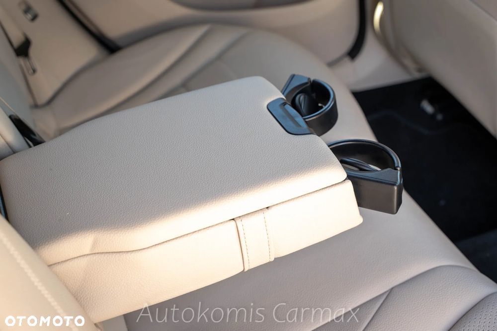 Mercedes-Benz GLC 300 4Matic 9G-TRONIC - 21
