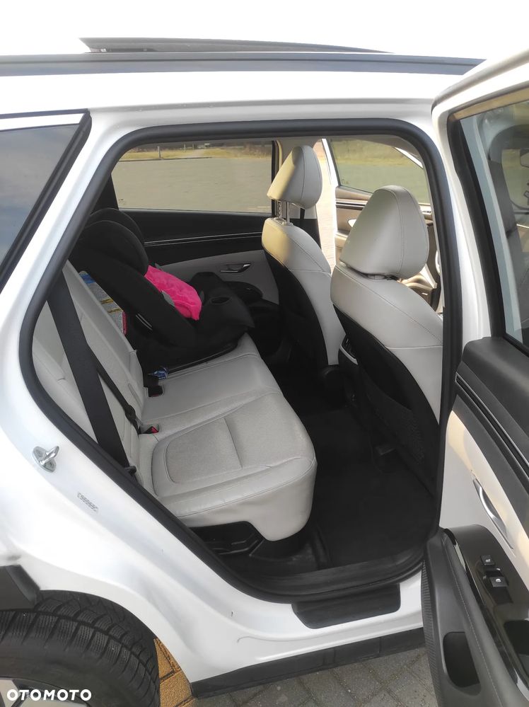 Hyundai Tucson - 8