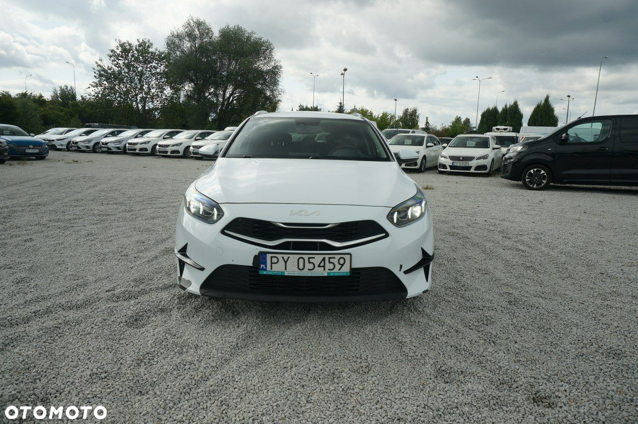Kia Ceed 1.5 T-GDI M - 3