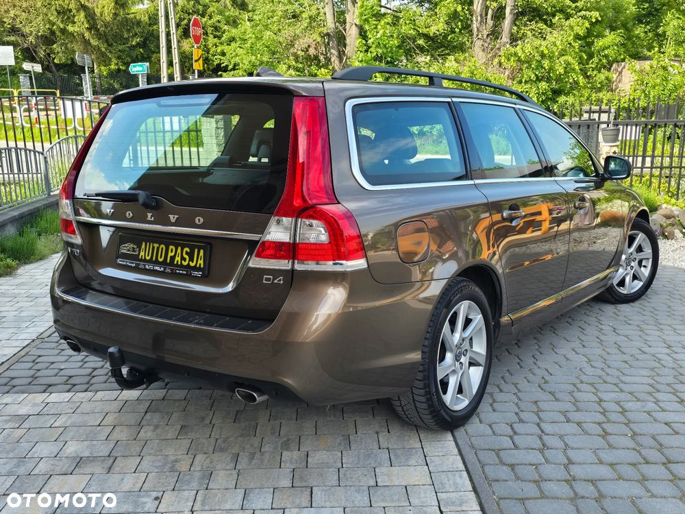 Volvo V70 D4 Geartronic Summum - 11