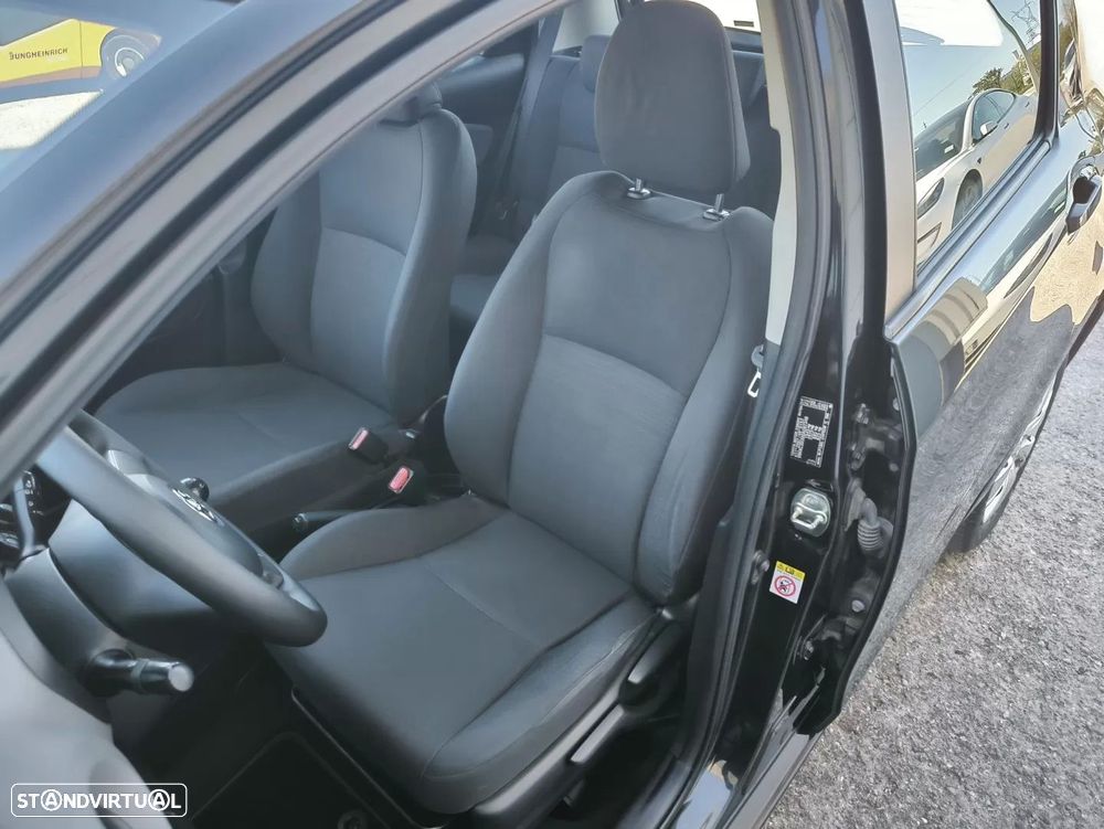 Toyota Yaris 1.4 D-4D ACtive+AC - 21