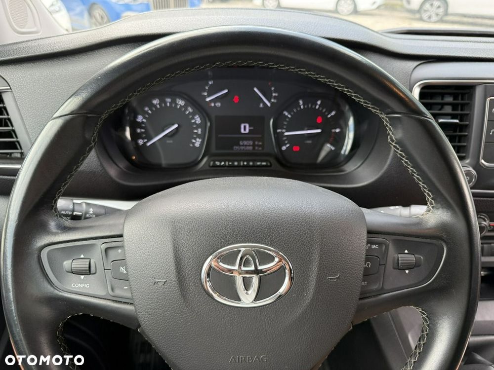 Toyota Proace Verso - 11