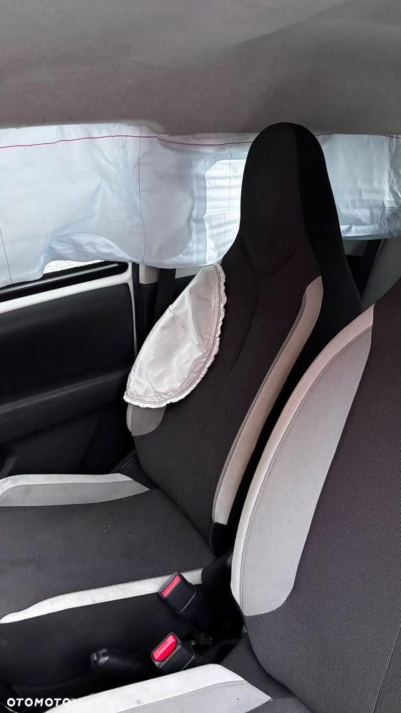 Toyota Aygo 1.0 VVT-i Sprint EU6 - 4