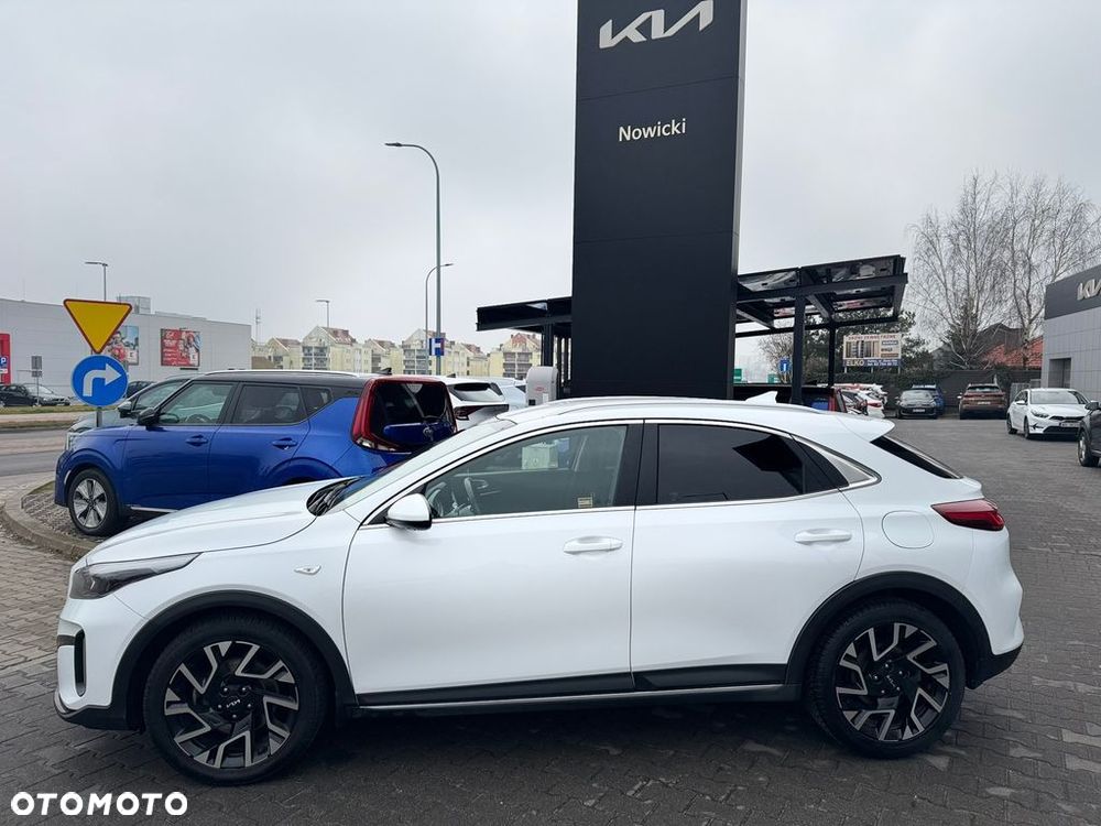 Kia XCeed 1.5 T-GDI M DCT - 2