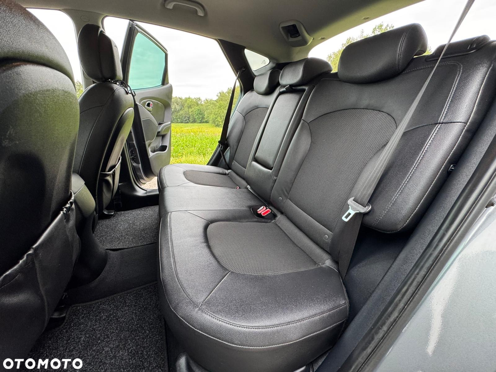 Hyundai ix35 1.6 GDI Premium 2WD - 27