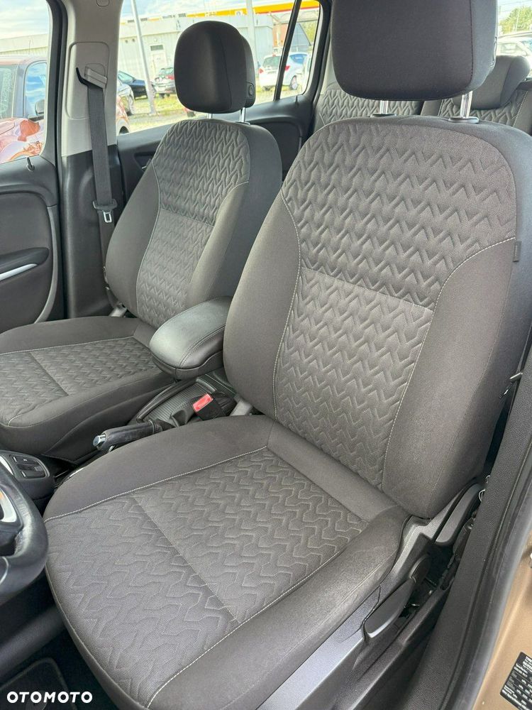 Opel Zafira - 5