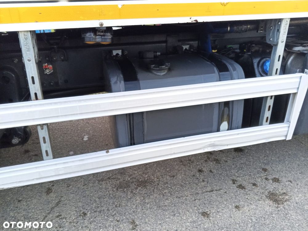 Renault Śmieciarka Renault D19/ Mały przebieg i udokumentowany - 21