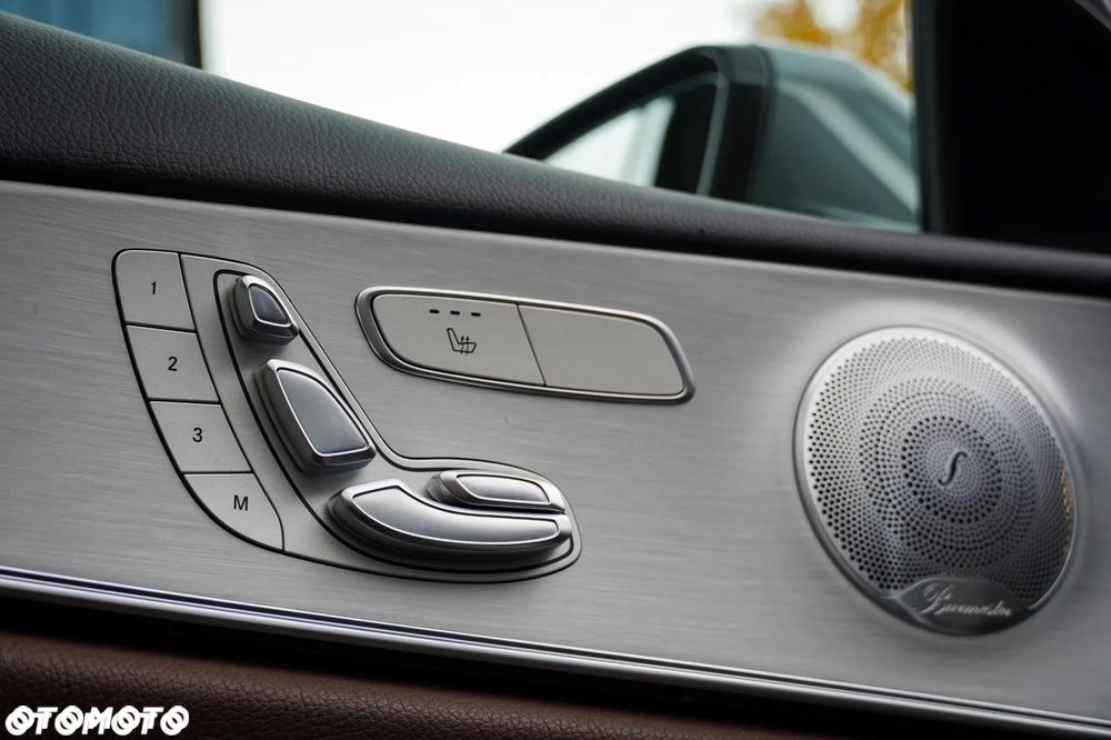 Mercedes-Benz Klasa E 220 d 9G-TRONIC - 14