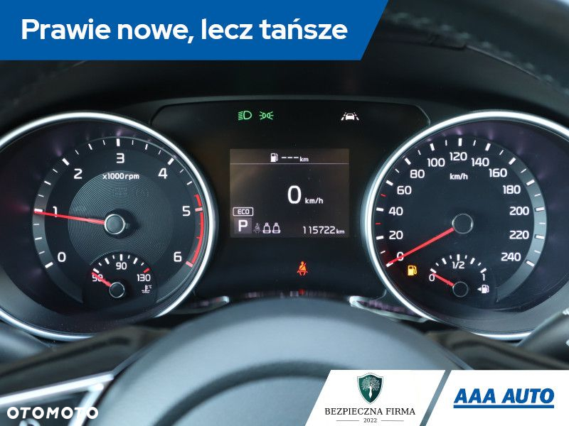 Kia Ceed - 12