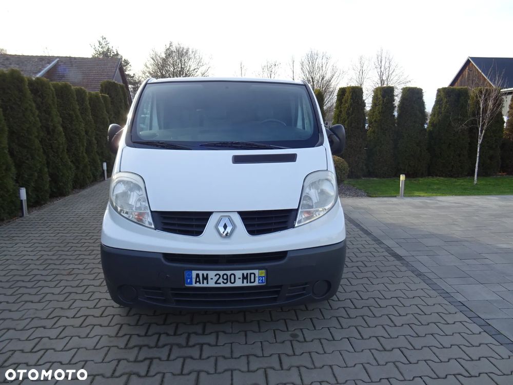 Renault Trafic 2,0 DCI 175tys km Furgon - 7