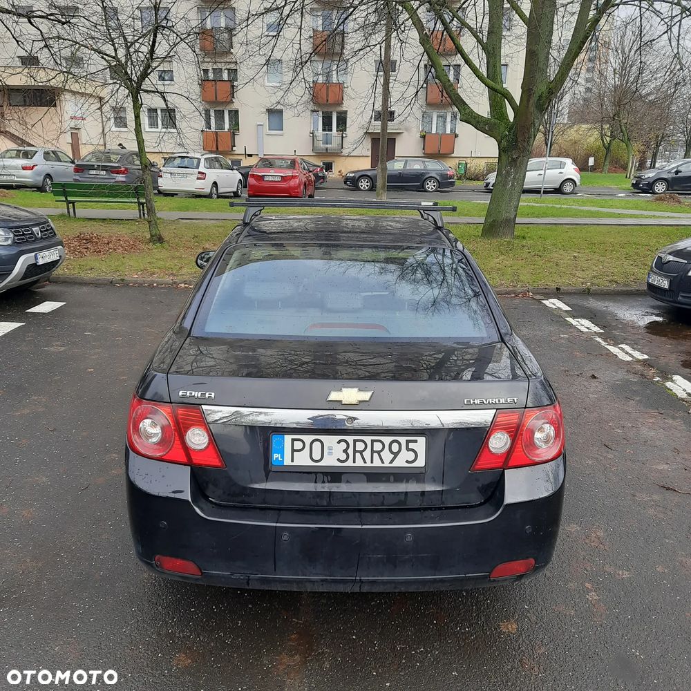 Chevrolet Epica 2.0 LS - 4