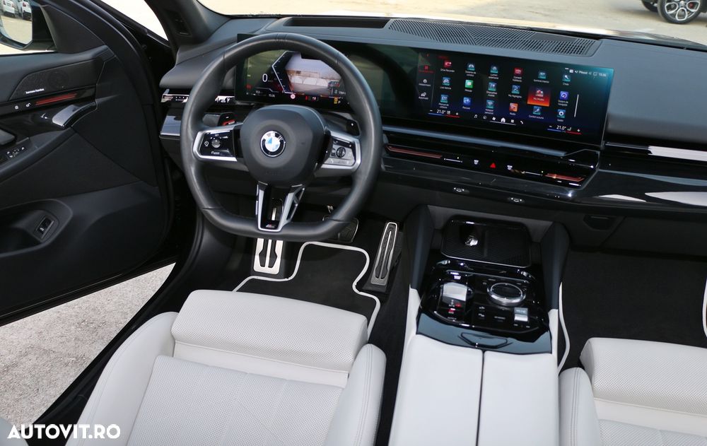 BMW Seria 5 520d Aut. - 25